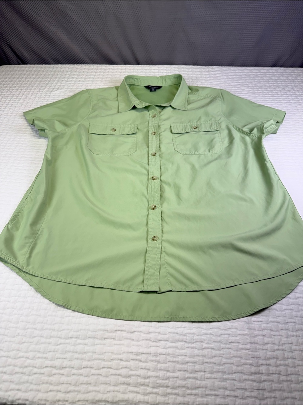 Eddie Bauer Light Green Short Sleeve Button-Up Shirt